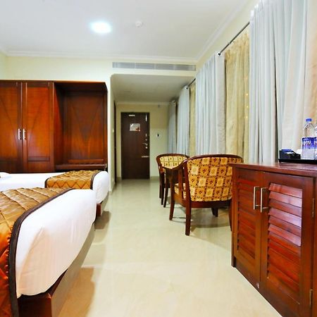 Hotel White City North Paravur Exterior foto