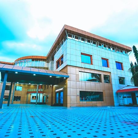 Hotel White City North Paravur Exterior foto